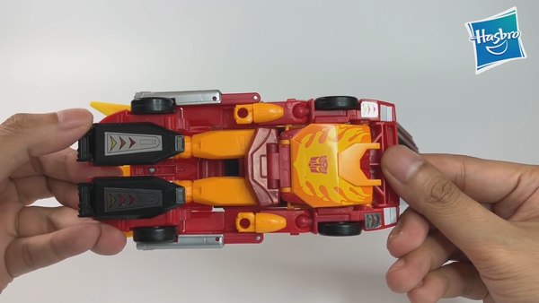 Power Of The Primes Leader Wave 1 Rodimus Prime Chinese Video Review With Screenshots 27 (27 of 76)